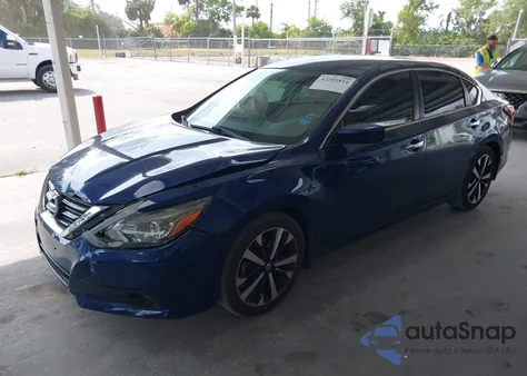 2018 Nissan Altima 2.5 Sr из США, поврежденный, VIN 1N4AL3AP5JC111271